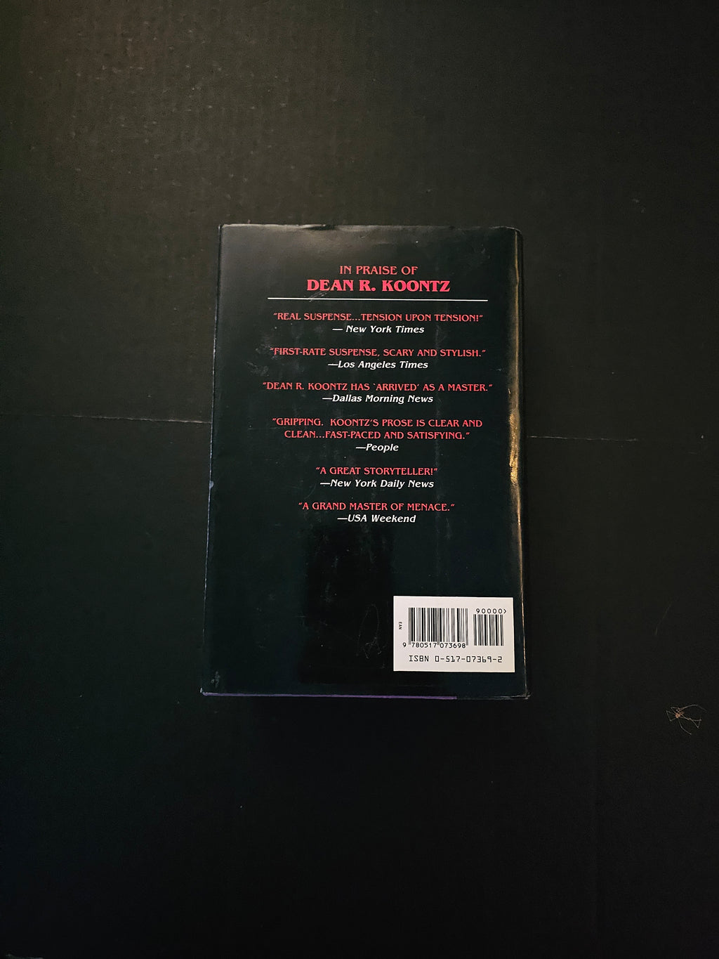 Three Complete Novels - Dean R. Koontz - A New Collection (Shattered/Whispers/Watchers)